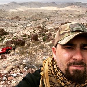 Meet your Posher, Corey